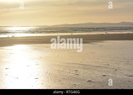 Sunset Over Blackrock Sands Foto Stock