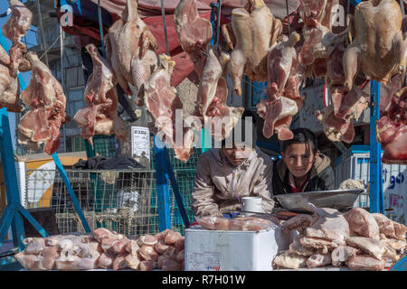 I macellai di Shor Bazar Road, Kabul, provincia di Kabul, Afghanistan Foto Stock