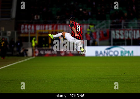 Milano, Italia. 9 dicembre, 2018. Suso del Milan in azione durante la serie di una partita di calcio tra AC Milano e Torino FC. Credito: Marco Canoniero/Alamy Live News Foto Stock