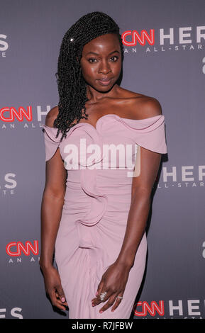 New York, NY - Dicembre 9, 2018: Danai Gurira assiste la dodicesima edizione CNN Heroes: Un All-Star omaggio al Museo Americano di Storia Naturale Foto Stock