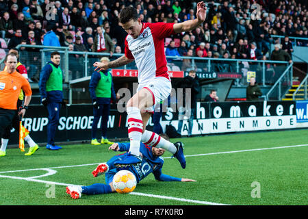 Emmen, Paesi Bassi 09 dicembre 2018 Calcio Eredivisie olandese: FC Emmen v Feyenoord Foto Stock