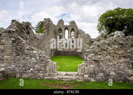 Rovine di Inch Abbey in Irlanda del Nord Foto Stock