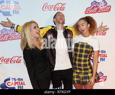 Paloma fede, Sigala e Ella Eyre al capitale di Jingle Bell Ball con Coca-Cola durante il giorno due al O2, Penisola Square. Foto Stock