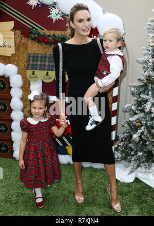 Los Angeles, Stati Uniti d'America. 9 Dic 2018. Camere Elisabetta, Harper grazia Martello e Ford Armand Douglas martello arrivano al Brooks Brothers vacanza annuale celebrazione a Los Angeles a beneficio di St. Jude 2018 tenutasi al Beverly Wilshire Hotel di quattro stagioni su dicembre 9, 2018 a Beverly Hills Los Angeles, California, Stati Uniti. (Foto di Xavier COLLIN/Image Press Agency) Credito: Image Press Agency/Alamy Live News Foto Stock