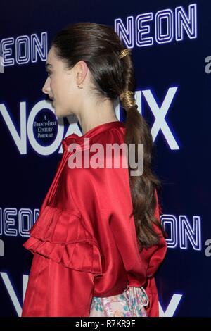 Los Angeles, CA, Stati Uniti d'America. 5 Dic, 2018. LOS ANGELES - 5 Dic: Raffey Cassidy al 'Vox Lux' Los Angeles Premiere al ArcLight Hollywood di dicembre 5, 2018 a Los Angeles, CA presso gli arrivi per VOX LUX Premiere, ArcLight Hollywood, Los Angeles, CA 5 dicembre 2018. Credito: Priscilla concedere/Everett raccolta/Alamy Live News Foto Stock