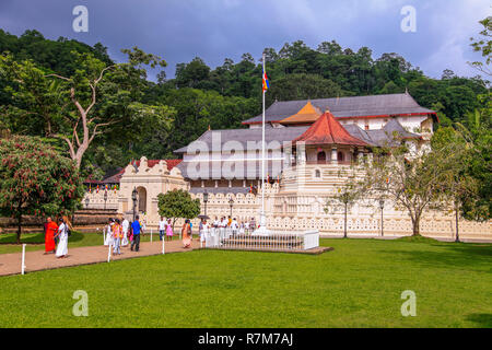 Il tempio del Dente a Kandy Foto Stock