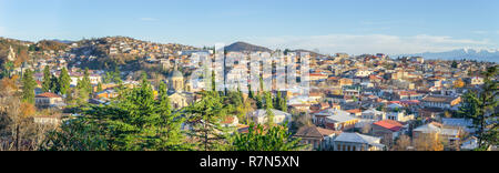 Panorama di Kutaisi, Georgia Foto Stock