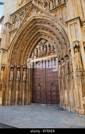 Apostoli Gate. Santa María de Cattedrale di Valencia. Valencia. Comunidad Valenciana. Spagna. Foto Stock