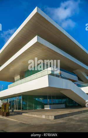 Edificio Veles e Vents , architetto David Chipperfield. La porta . Poblados maritimos. El Cabanyal. Valencia. Comunidad Valenciana. Spagna. Foto Stock