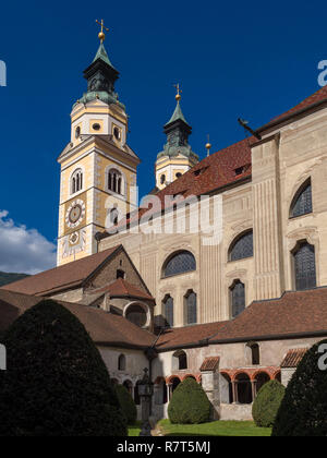 La cattedrale e il chiostro in Bressanone, Regione Sud Tyrol-Bolzano, Italia, Europa Foto Stock