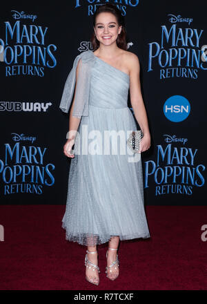 HOLLYWOOD, Los Angeles, CA, Stati Uniti d'America - 29 novembre: Sadie Stanley presso il Los Angeles Premiere di Disney's 'Mary Poppins restituisce" tenutasi presso l'El Capitan theater su Novembre 29, 2018 a Hollywood e Los Angeles, California, Stati Uniti. (Foto di Image Press Agency) Foto Stock