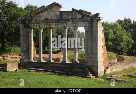 Monumento restaurato Agonotheten, parte di Buleuterion, templi e le rovine di Apollonia, Apoloni Apollonia, Fier County, Albania Foto Stock