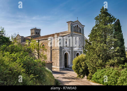 Basilica di Santa Margherita, Revival gotico facciata di stile, in Cortona Toscana, Italia Foto Stock