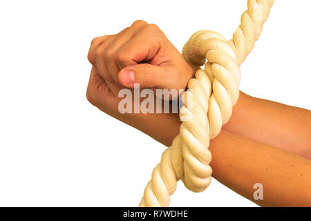 Gli uomini hanno le mani legate in corde e rinserrata nel loro pugni. Isolato su uno sfondo bianco. Foto Stock