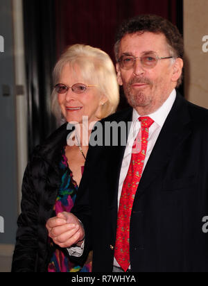 Londra, Regno Unito. 11 dicembre, 2018. Robert Powell attinding la TRIC Festa di Natale presso il Grosvenor House Hotel Londra martedì 11 dicembre 2018 Credit: Peter Phillips/Alamy Live News Foto Stock