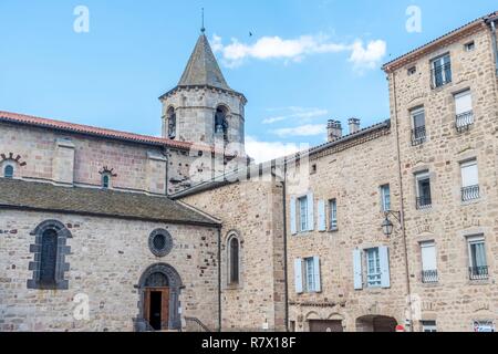 Francia, Lozère, Langogne, Saint Gervais et Saint Protais chiesa, Valle di Allier, Stevenson trail Foto Stock