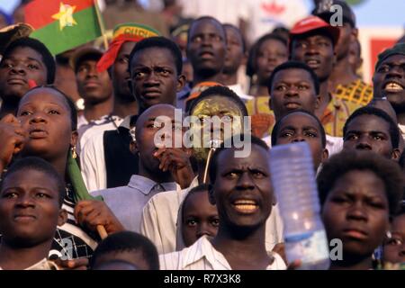 Il Burkina Faso, Ouagadougou, sostenitori di Burkina Fasso team per la coppa d'Africa delle Nazioni Foto Stock