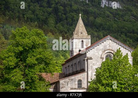 Francia, Drome, riserva naturale regionale del Vercors, abbazia cistercense di Sainte Marie de Leoncel del XI secolo Foto Stock