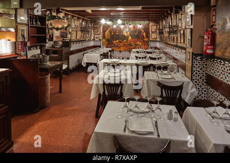 Famoso e tradizionale vecchio ristorante spagnolo a Barcellona di Spagna, il suo nome Caracol ( La Lumaca) 12. 09. 2018 Spagna Foto Stock