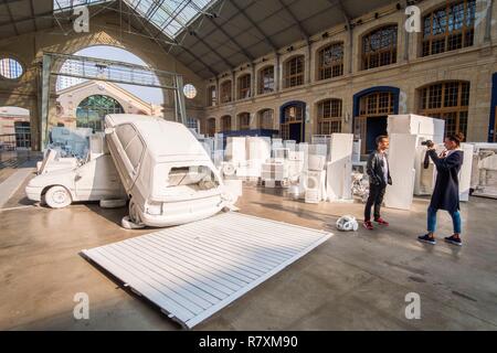 Francia, Parigi, il Centquatre, artistiche innovative e di istituzioni culturali Foto Stock