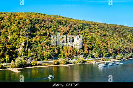 Il castello di Rheinstein nella gola del Reno, Germania Foto Stock