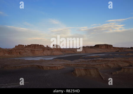 Iran, splendide formazioni rocciose creato dalla natura sul deserto Lut - Dasht-e-lut, il più caldo e arido luoghi sul pianeta, individuare nei pressi di Kerman Foto Stock