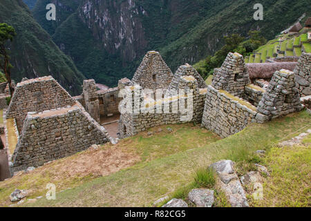 Chiudere la vista delle rovine di Machu Picchu cittadella in Perù. In 2007 il Machu Picchu è stata votata come una delle sette meraviglie del mondo. Foto Stock