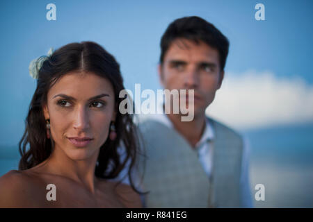 Ritratto di un felice sposa giovane. Foto Stock