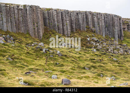 Basalto impressionanti formazioni rocciose su Snaefellsnes in Islanda Foto Stock