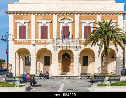 Edificio storico vicino al porto di Livorno, Toscana, Italia Foto Stock