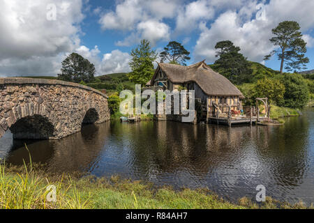 Hobbiton, set cinematografico, Waikato, Matamata, Nuova Zelanda Foto Stock