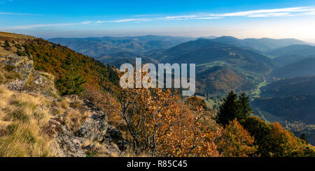 Vista dalla Belchen nella Foresta Nera, Germania Foto Stock