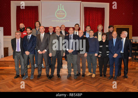 Foto Simone Fanini/LaPresse 13 Dicembre 2018 Recanati (MC) ItaliaSport - Ciclismo Presentazione Tirreno Adriatica 2018/2019 Nella foto: i comitati di tappa della tirreno adriatico 2019 Foto Stock