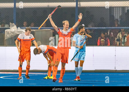 Bhubaneswar, India. 13 dicembre, 2018. Hockey Odisha uomini di Coppa del Mondo di Bhubaneswar 2018. Luogo: Kalinga Stadium. Billy Bakker celebrando la vittoria dopo il gioco tra India vs Paesi Bassi. Foto Stock
