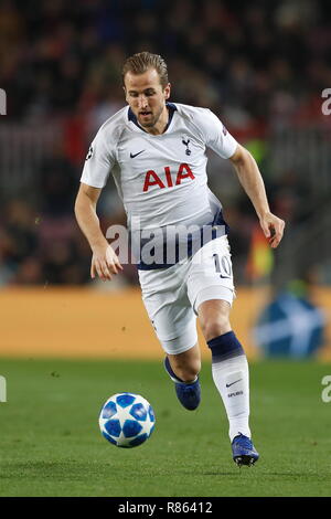 Barcellona, Spagna. Undicesimo Dec, 2018. Harry Kane (Tottenham) Calcio/Calcetto : UEFA Champions League Giornata 6 Gruppo B match tra FC Barcelona 1-1 Tottenham Hotsupr FC allo stadio Camp Nou a Barcellona Spagna . Credito: Mutsu Kawamori/AFLO/Alamy Live News Foto Stock