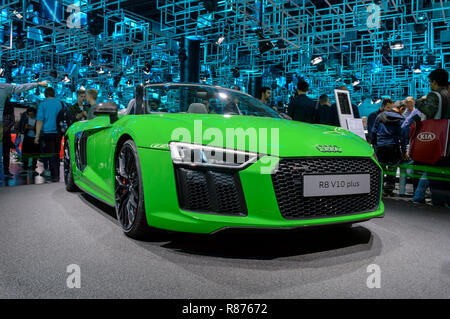 Francoforte - SEP 2017: Audi R8 V10 plus auto sportiva a IAA Frankfurt Motor Show Foto Stock