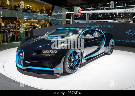 Francoforte - SEP 2017: Bugatti Chiron 0-400-0 a IAA Frankfurt Motor Show. Supercar impostare accelerazione record mondiale di raggiungere 400 kmh in 42 secondi. Foto Stock