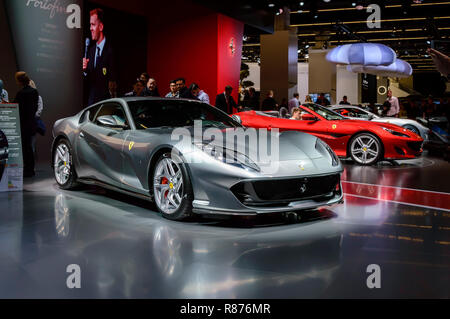 Francoforte - SEP 2017: Ferrari 812 Superfast auto sportiva su premiere IAA Frankfurt Motor Show Foto Stock