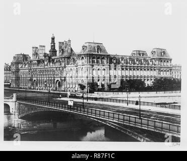 Hotel de la Ville di Parigi, albume d'argento Stampa, Edouard Baldus, 1860's Foto Stock