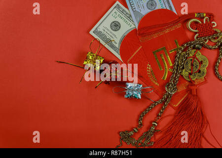 Anno Nuovo Cinese saluto busta rossa, Lucky dollar denaro per dono Foto Stock