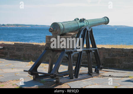 Antico cannone di artiglieria in fortezza Kristiansholm. Kristiansand, Norvegia Foto Stock