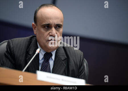 Foto di Fabio Cimaglia / LaPresse 14-12-2018 Roma Italiano 120 anni di INPS Nella foto Alberto Bonisoli foto di Fabio Cimaglia / LaPresse 14-12-2018 Roma (Italia) Politic INPS 120 anni nel pic Alberto Bonisoli Foto Stock