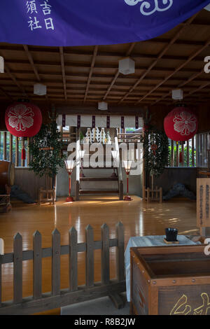 Fukuoka, Japan-October 19, 2018: Interno della ninja Kushida santuario a Fukuoka, Northern Kyushu, Giappone Foto Stock