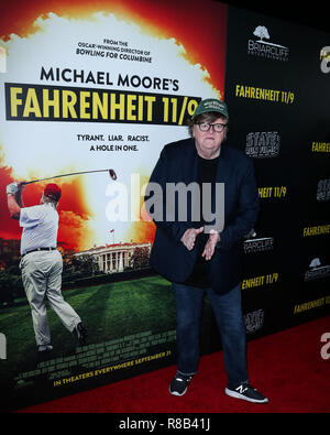 BEVERLY HILLS, Los Angeles, CA, Stati Uniti d'America - 19 settembre: Michael Moore presso il Los Angeles Premiere di Briarcliff Entertainment 'Fahrenheit 11/9" tenutasi presso la Samuel Goldwyn Theatre presso l'Accademia delle Arti e delle scienze cinematografiche il 19 settembre 2018 a Beverly Hills Los Angeles, California, Stati Uniti. (Foto di Xavier COLLIN/Image Press Agency) Foto Stock