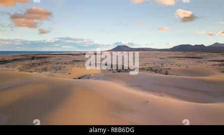 Vista aerea dune di Corralejo, Fuerteventura Foto Stock