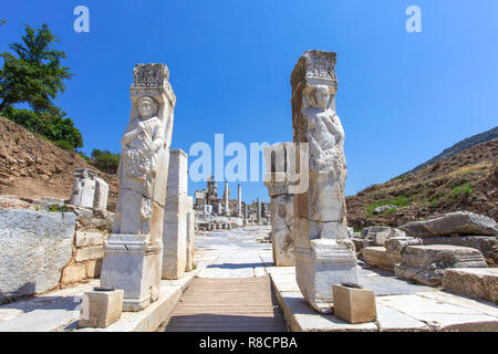 L antica città di Efeso in Turchia nella città, Heracles gate. Foto Stock