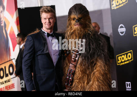 HOLLYWOOD, Los Angeles, CA, Stati Uniti d'America - 10 Maggio: Joonas Suotamo, Chewbecca presso il Los Angeles Premiere di Disney Pictures e Lucasfilm's 'Solo: una Star Wars Storia" tenutasi presso l'El Capitan theater il 10 maggio 2018 a Hollywood e Los Angeles, California, Stati Uniti. (Foto di Xavier COLLIN/Image Press Agency) Foto Stock