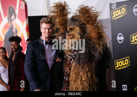 HOLLYWOOD, Los Angeles, CA, Stati Uniti d'America - 10 Maggio: Joonas Suotamo, Chewbecca presso il Los Angeles Premiere di Disney Pictures e Lucasfilm's 'Solo: una Star Wars Storia" tenutasi presso l'El Capitan theater il 10 maggio 2018 a Hollywood e Los Angeles, California, Stati Uniti. (Foto di Xavier COLLIN/Image Press Agency) Foto Stock