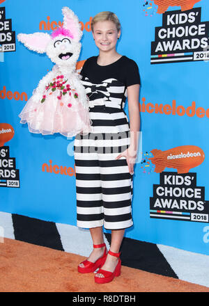 INGLEWOOD, Los Angeles, CA, Stati Uniti d'America - 24 Marzo: Darci Lynne contadino al Nickelodeon's 2018 Kids' Choice Awards tenutosi presso il Forum su Marzo 24, 2018 a Inglewood, Los Angeles, California, Stati Uniti. (Foto di Xavier COLLIN/Image Press Agency) Foto Stock