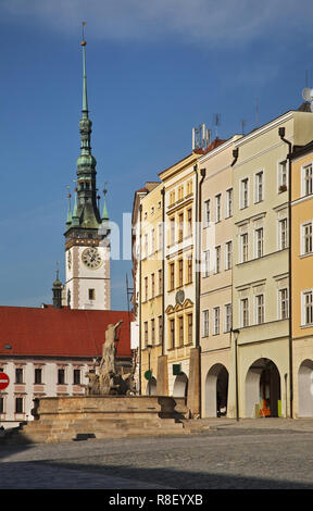 La fontana di Nettuno a piazza inferiore (Dolni namesti) in Olomouc. Moravia. Repubblica ceca Foto Stock